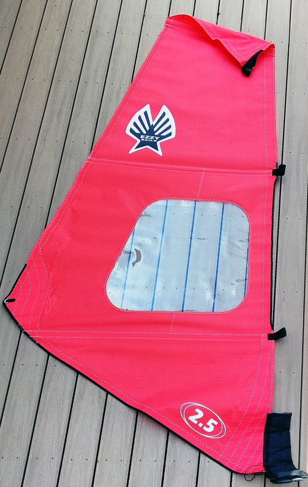 Ezzy kids rig with 2.0 and 2.5 sq.m. sails