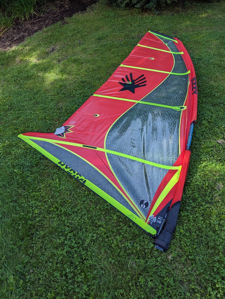 2019 Ezzy Hydra 7.0 windfoiling sail